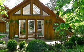 Ferienhaus Kastaniengrün